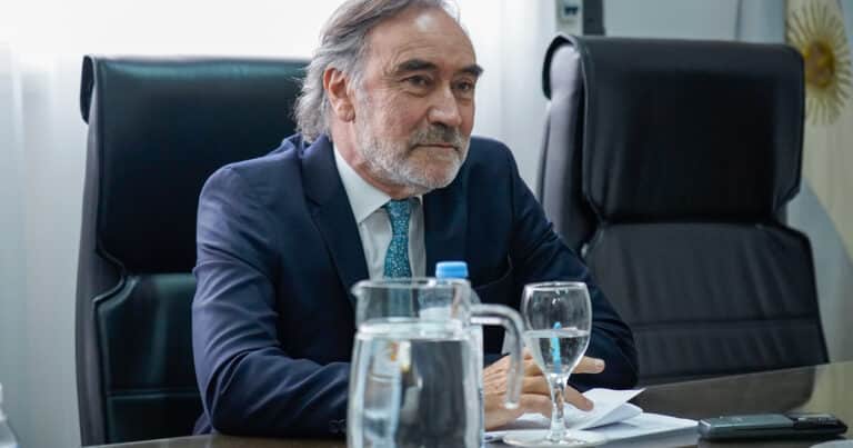 El camarista Leopoldo Bruglia pidió a la Comisión Interamericana frenar su reemplazo