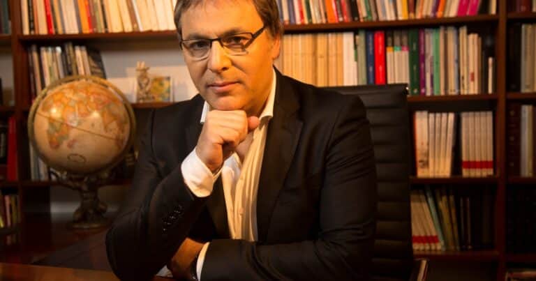 Gabriel Rolón explica por qué muchas discusiones no ocurren por falta de amor, sino por una forma distinta de entender el lenguaje