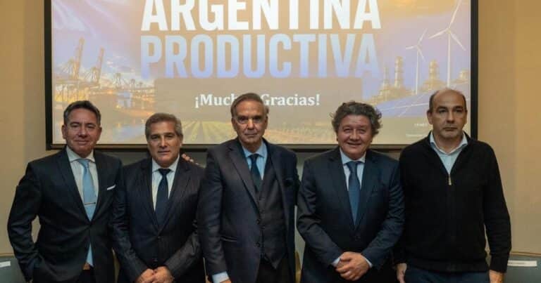 Pichetto presentó un frente peronista «de centro» para buscar ser opción en 2027