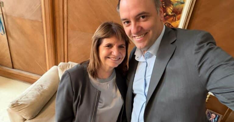 La frase demoledora de Patricia Bullrich sobre Adorni y la paranoia del jefe de Gabinete