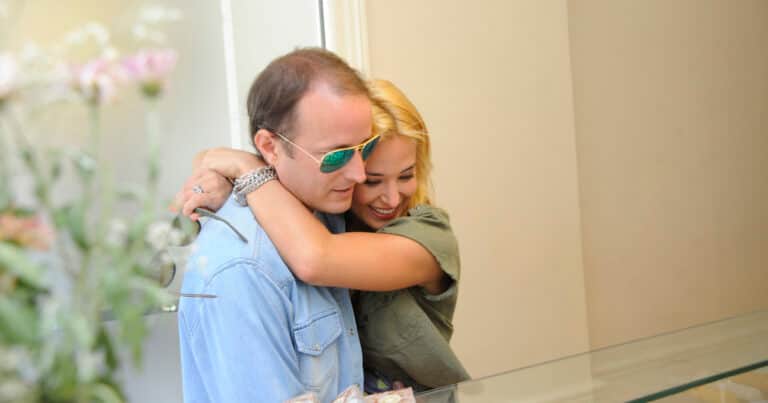 Rechazaron detener a Martín Insaurralde y Jesica Cirio, pero les prohibieron salir del país