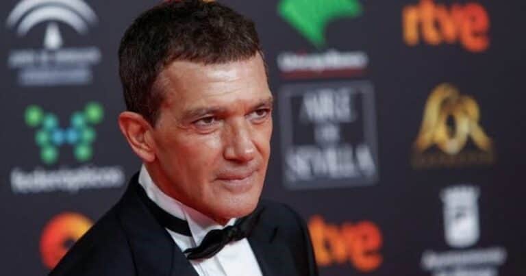 Antonio Banderas, su rutina matutina a los 65 años: «Cada día me levanto a las 6 de la mañana, desayuno y hago yoga»