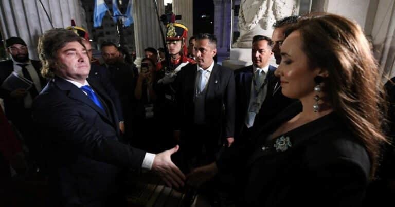 Javier Milei y sus medidas, EN VIVO: el Presidente y Victoria Villarruel confirmaron su presencia en la vigilia por el Día de la Independencia en Tucumán