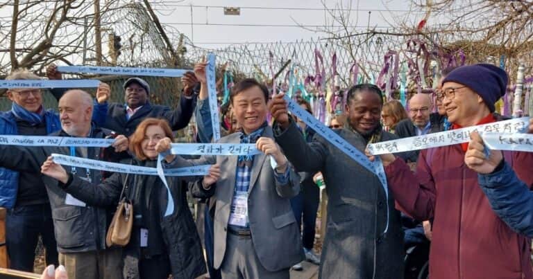 Una escritora argentina en Corea: un festival literario junto a la frontera más peligrosa del mundo