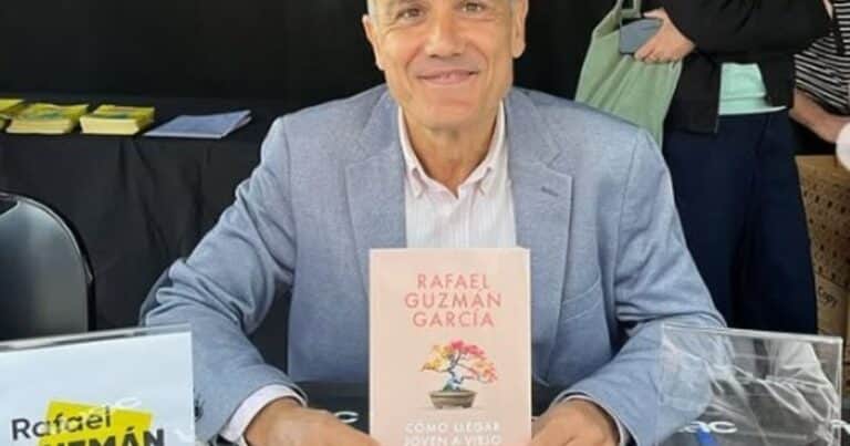 Rafael García Guzmán, experto en longevidad: “Dormir menos de 7 horas por noche acelera el envejecimiento»