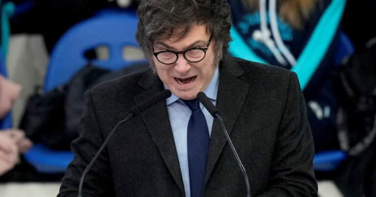 Salió la encuesta más pesimista con Milei: dice que la mayoría quiere un cambio y que perdería un balotaje con Kicillof