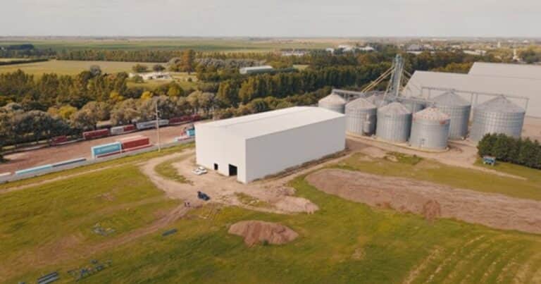 Una empresa argentina dedicada al maní amplia sus unidades de negocios: ahora invertirá en una planta para procesar maíz y producir sémolas y harinas