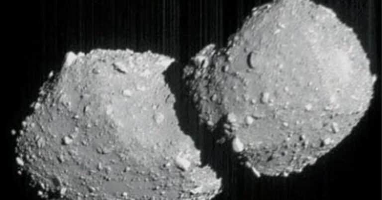 Captaron a un asteroide con forma de muñeco de nieve