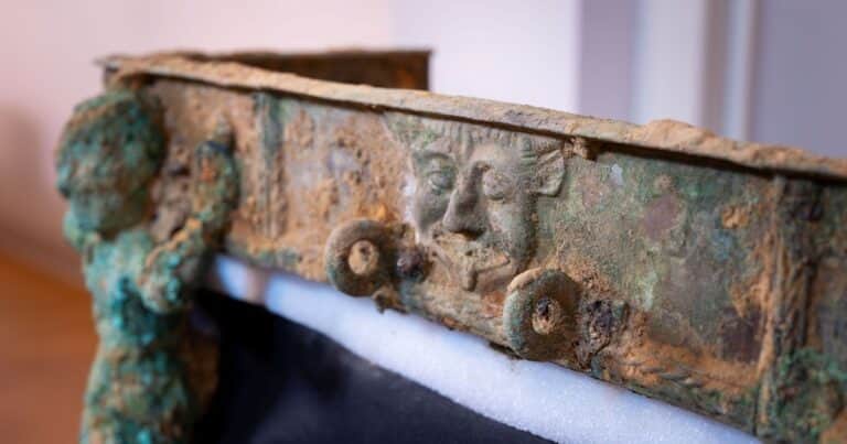 Encontraron en España una parte de un carro de bronce de unos 2500 años de antigüedad, único en la península ibérica