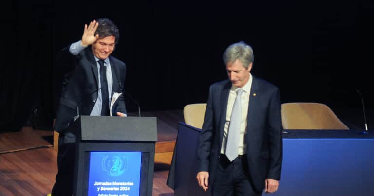 Dos ex presidentes del Banco Central advirtieron sobre los riesgos de la modificación de la carta orgánica y aseguran que es un pedido del FMI