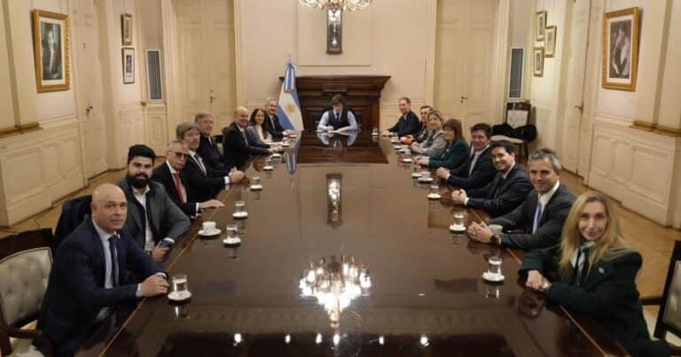 Milei reunió al gabinete en la primera reunión con Santilli como jefe: avanza la reforma de la carta orgánica del Banco Central
