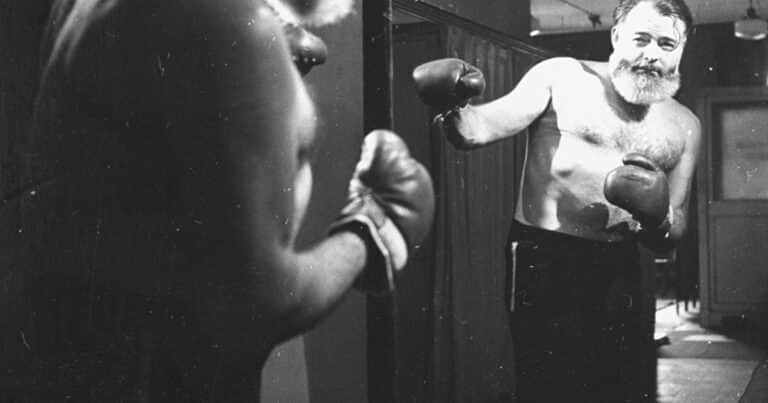 Boxeo y literatura: de Nabokov y Hemingway a Conan Doyle, una historia de golpes y libros