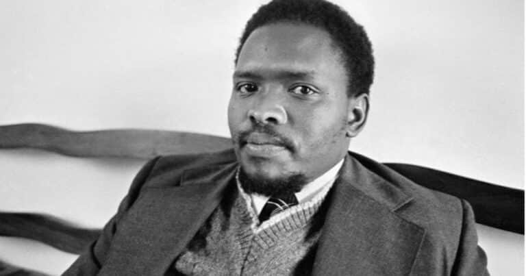 Steve Biko, activista sudafricano: “El arma más poderosa del opresor es la mente del oprimido”