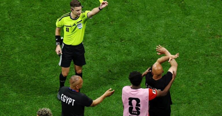 «La FIFA debería suspender a este payaso de por vida»: el duro mensaje contra el técnico de Egipto que replicó Milei