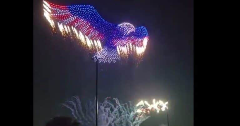 Con un impactante festejo con más de 2.500 drones, EE.UU. celebra el 250° aniversario de su independencia