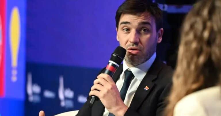 «El rejunte no tiene sentido si es solo para ganar una elección»: el gobernador de Chubut condicionó el posible acuerdo entre el PRO y LLA