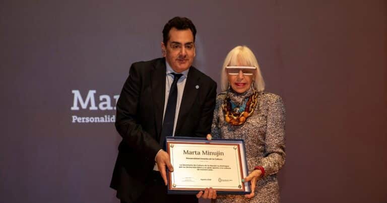 Marta Minujín fue reconocida como Personalidad Emérita de la Cultura