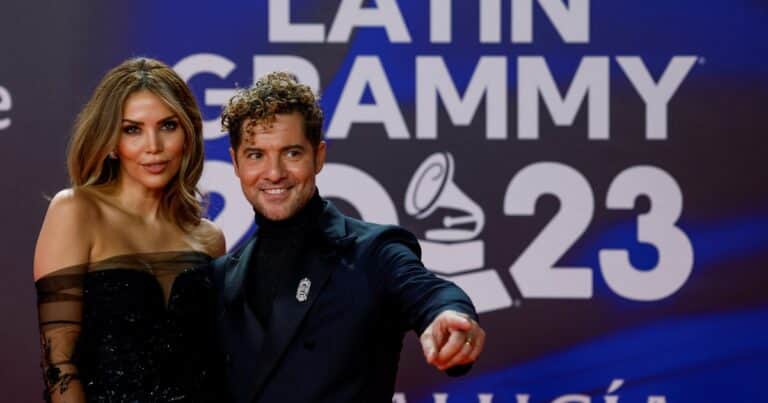 David Bisbal, sobre su pareja Rosanna Zanetti: «Me mantengo unido a ella de manera brutal. Somos un equipo. Nuestras conversaciones en la mesa de casa son imprescindibles»