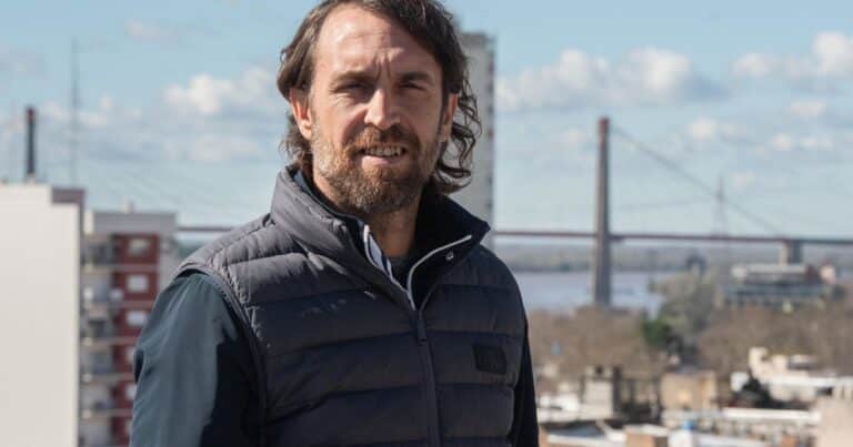 Fue capitán de River, su frase sobre un «silencio atroz» todavía retumba en el fútbol y ahora entra a la política: será candidato a intendente libertario