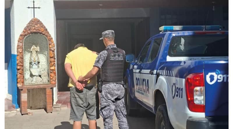 B° Cerino: detienen a joven que amenazó con arma de fuego a vecinos luego de un intento de robo