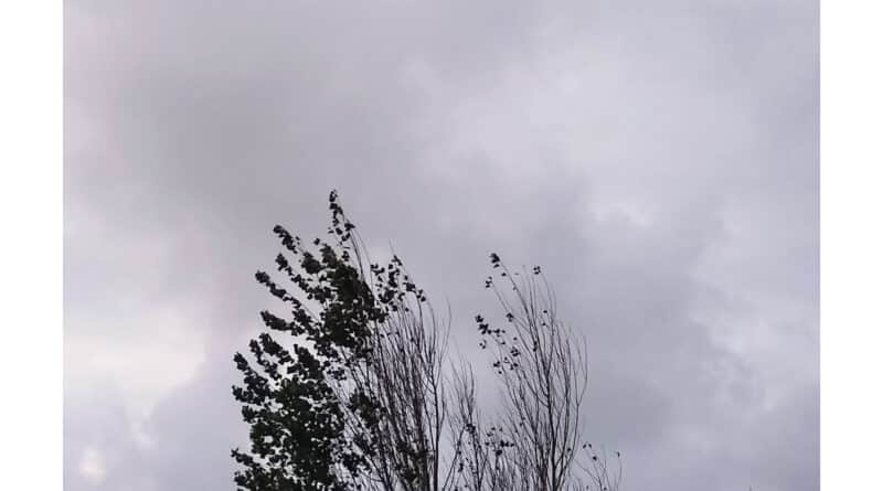 El tiempo – Se pronostican más días nubosos y lluvias: recién a fin de mes habrá cielo despejado