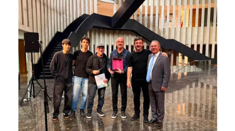 Los Hermanos Querro: la Legislatura de Córdoba reconoció su trayectoria artística de 30 años