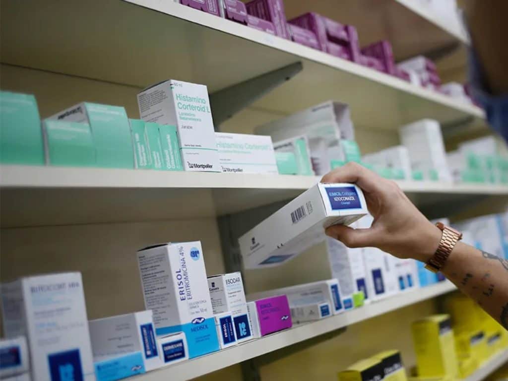 El Gobierno dejó el Plan Remediar en seis remedios, todos para el corazón, y Córdoba ya pide que lo restituyan