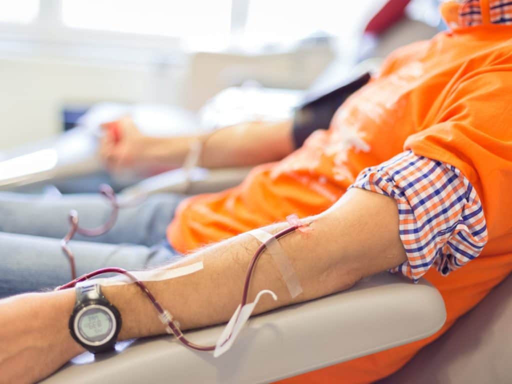 Faltan 0- y A-: el Banco de Sangre de la UNC pide donantes con urgencia