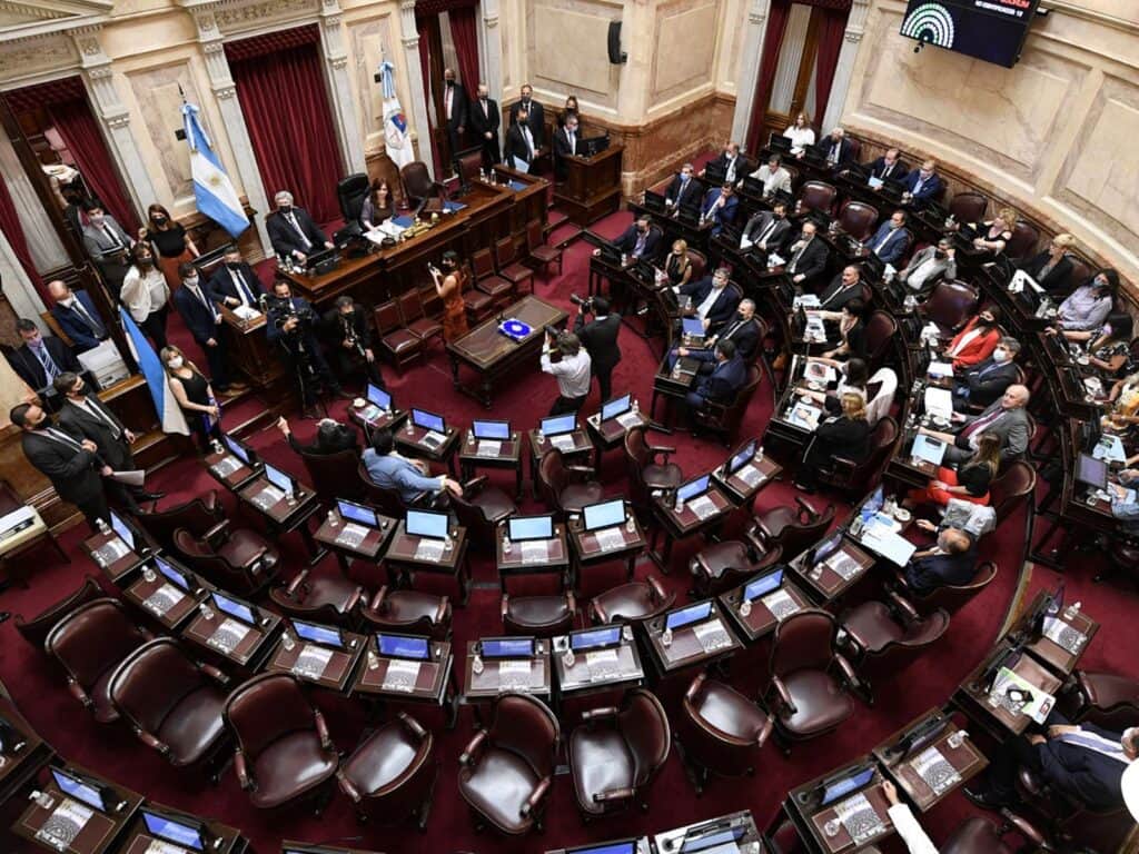 Ley de Tierras: el bloque justicialista busca restituirla en el Senado