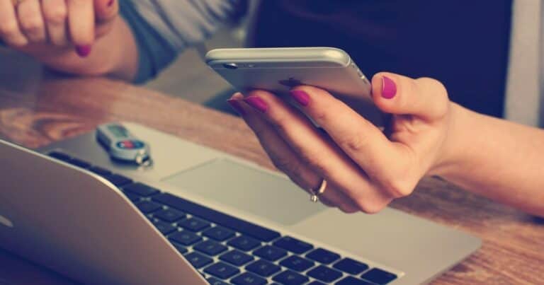 ¿Cómo recuperar fotos de un celular robado sin copia de seguridad?