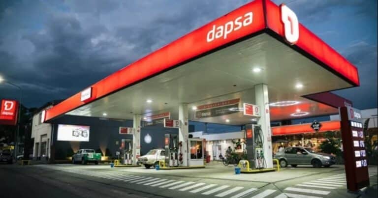 Acuerdo por US$ 1.130 millones con YPF para una apertura de 50 estaciones de servicio
