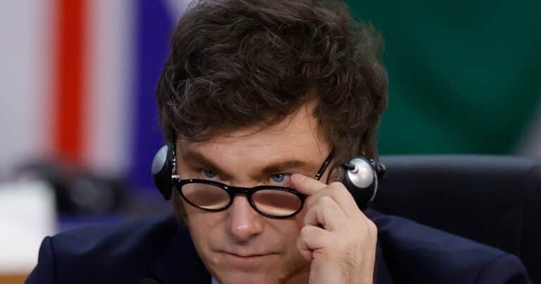 Javier Milei y sus medidas, EN VIVO: el Presidente participa de la cumbre del Mercosur en Montevideo
