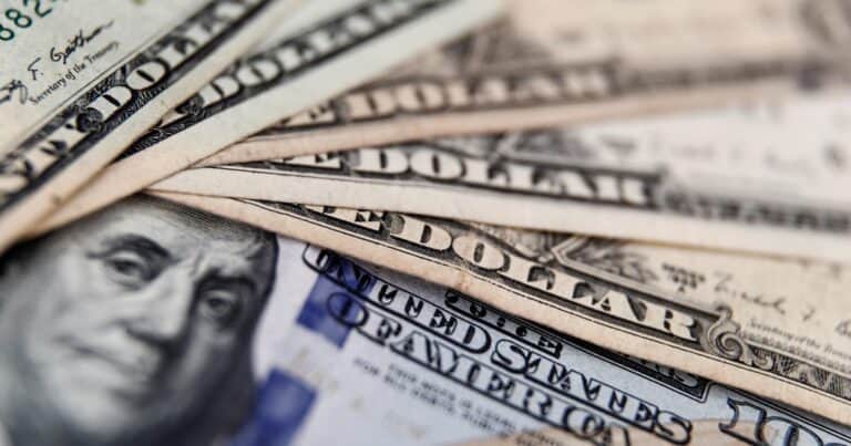 Rebota el dólar blue y pasa a ser el más caro del mercado paralelo