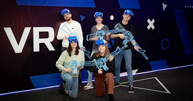 “VR Arena”: cómo es el campo de batalla virtual que inauguró sede en Buenos Aires