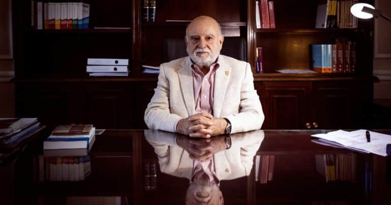 El Gobierno, molesto con el Procurador del Tesoro Rodolfo Barra: analiza desplazarlo de su cargo
