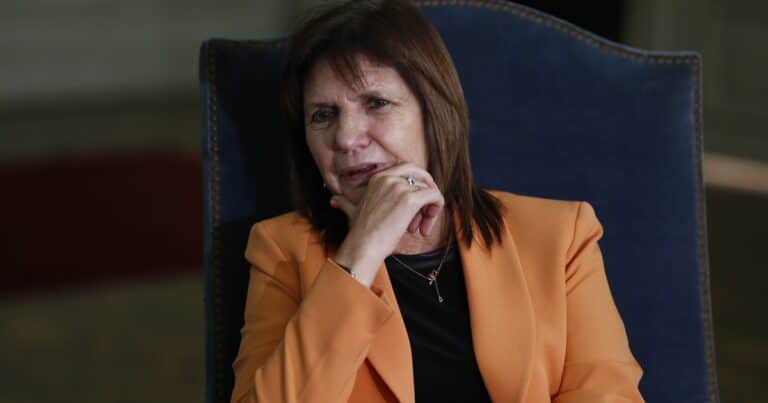 Javier Milei «ascendió» a Patricia Bullrich: modificó su cargo por decreto y apuntó a la lucha contra el narcotráfico, la trata y el crimen organizado