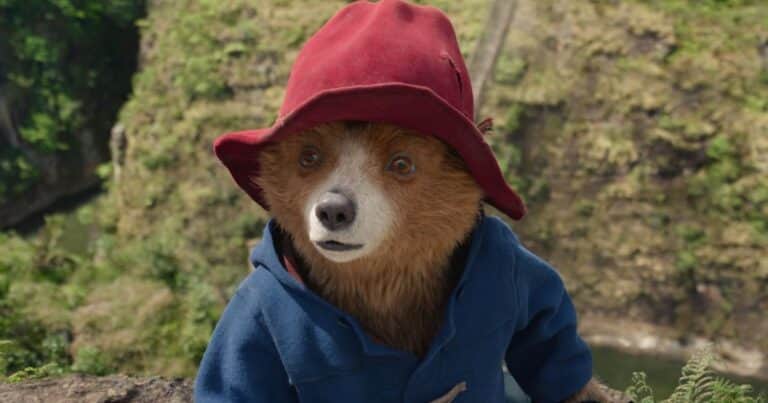 Atacaron la estatua del oso Paddington