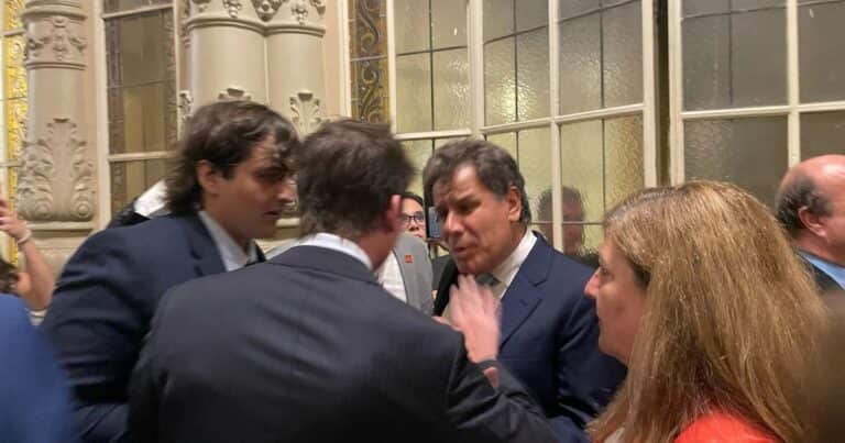 La jueza Capuchetti archivó la causa de Facundo Manes contra Santiago Caputo por el cruce que tuvieron en el Congreso