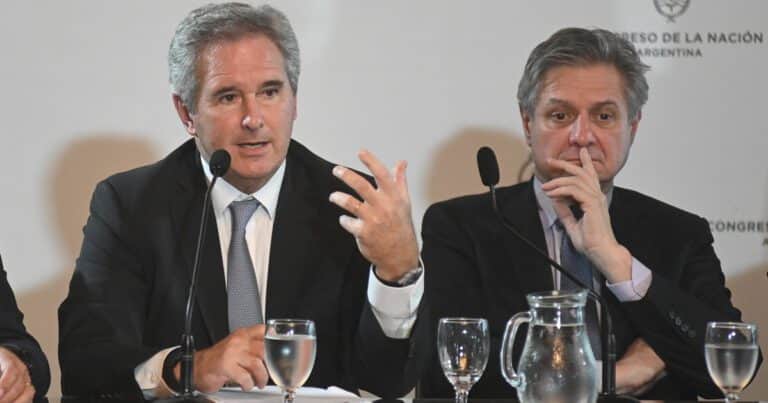 En medio de las dudas del mercado por el acuerdo con el Fondo, volvió el apetito por los bonos atados a un salto del dólar