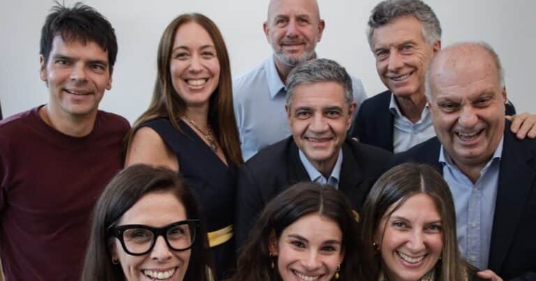 Elecciones porteñas 2025: con una foto con Mauricio y Jorge Macri, el PRO confirmó a Silvia Lospennato como cabeza de lista