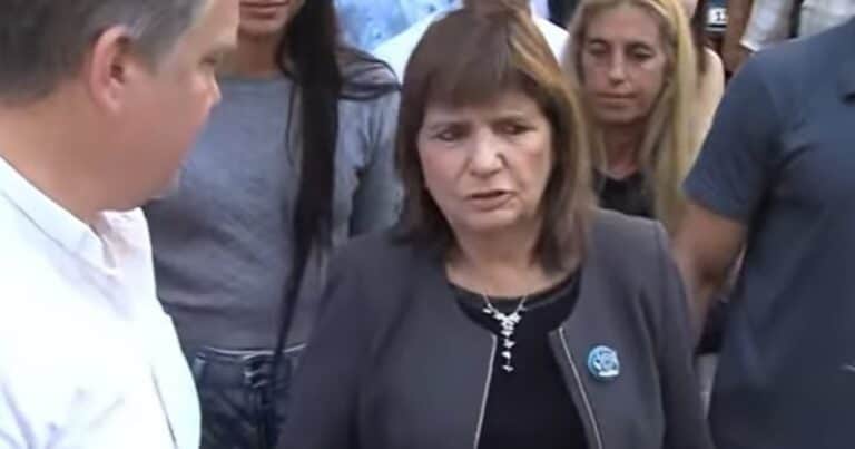 Patricia Bullrich recorrió la Ciudad y advirtió a Jorge Macri: «Tiene la motosierra desafilada»