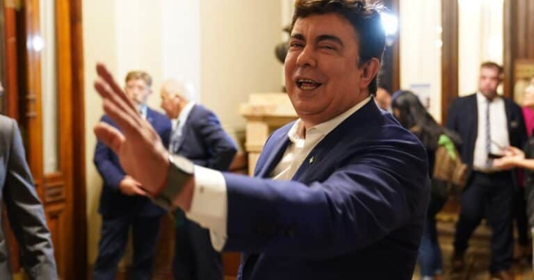 Fernando Espinoza va a juicio oral acusado de haber abusado sexualmente a una secretaria privada