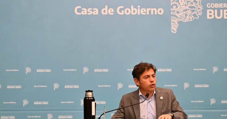 La pelea con Cristina complica a Kicillof, que no tiene los votos para suspender las PASO en la Provincia