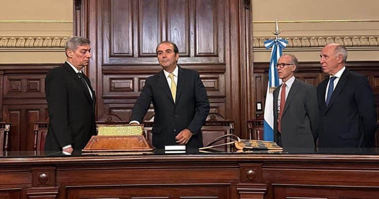 Sin apoyo político ni judicial, en la Corte dan como un hecho la renuncia de García-Mansilla