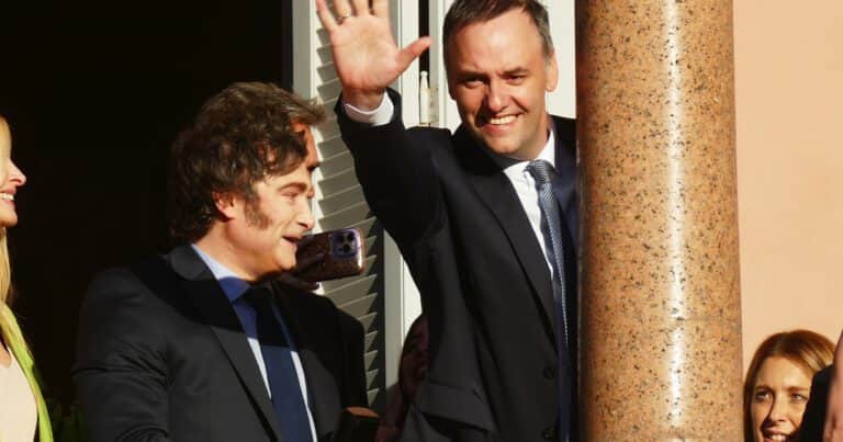 Elecciones 2025: Manuel Adorni minimizó las críticas de Mauricio Macri y dijo que el PRO «quedó obsoleto»