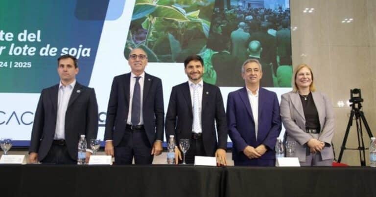 Comercialización de la soja: la agroindustria y economistas del Gobierno se juntaron en Rosario