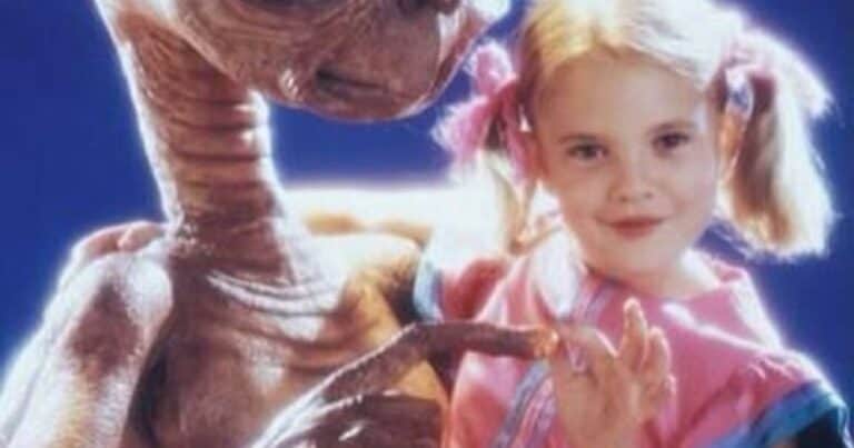 Así está a los 50 años Drew Barrymore, la inolvidable niña de ET que atravesó adicciones e internaciones precoces