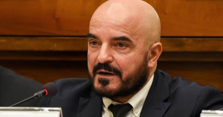 El Ministerio de Seguridad denunció por “mal desempeño” al polémico juez Roberto Gallardo