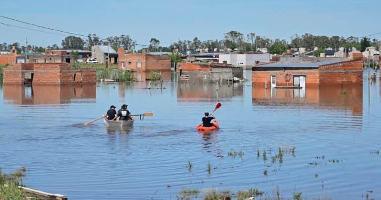El Gobierno creó un fondo de asistencia para la reconstrucción de viviendas en Bahía Blanca