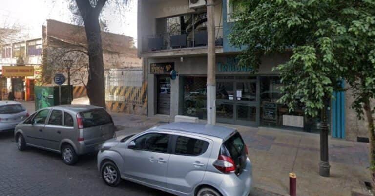 Insólito: una mujer se tiró dos veces de un edificio e investigan si fue un intento de robo